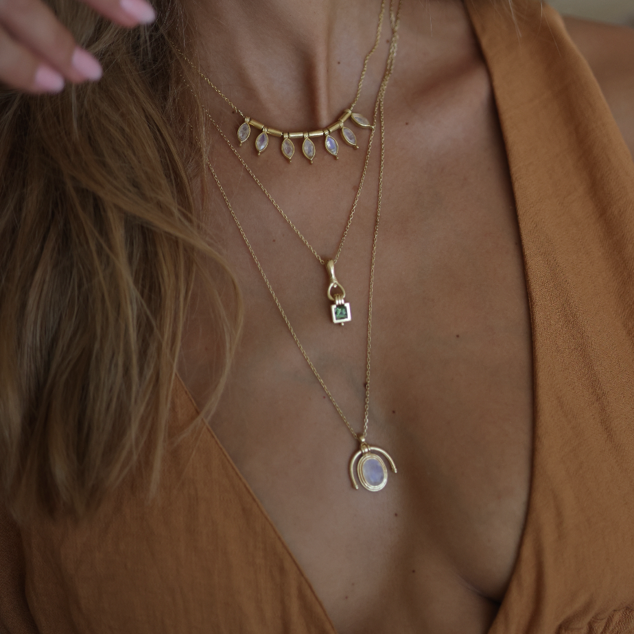 Muse Moonstone Silver Necklace