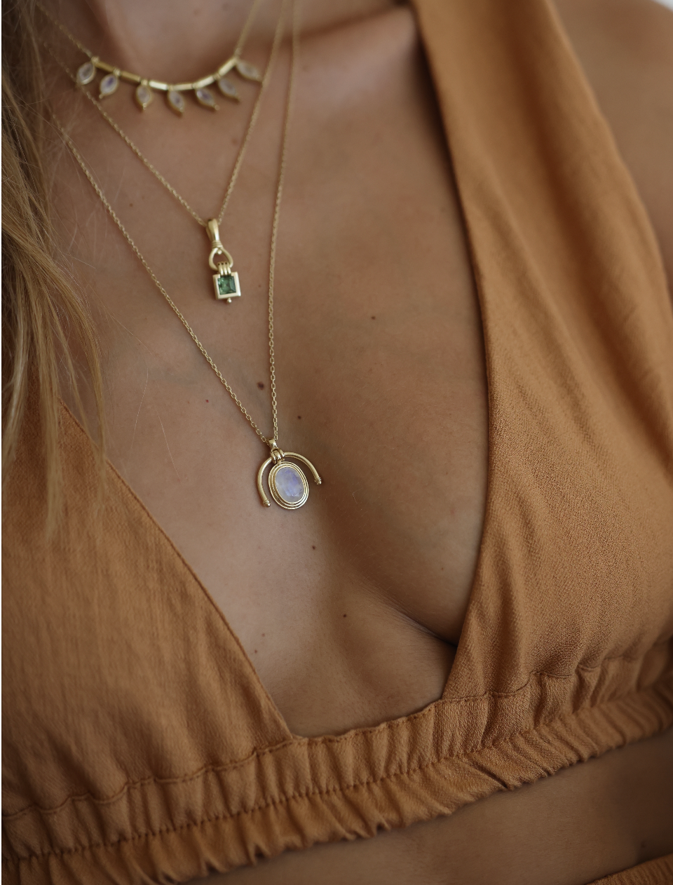 Muse Moonstone Gold Necklace