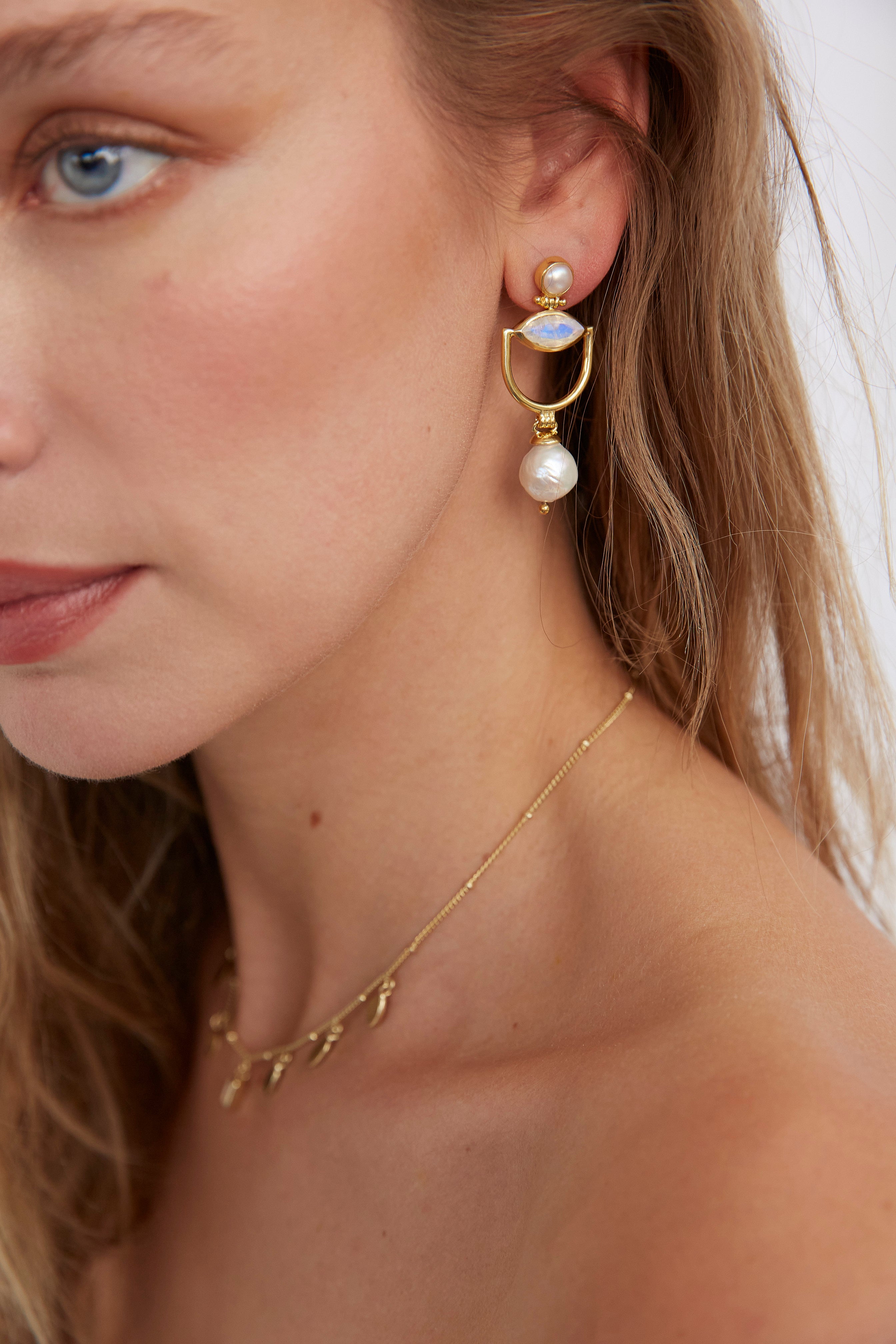 Amelie Gold Earrings