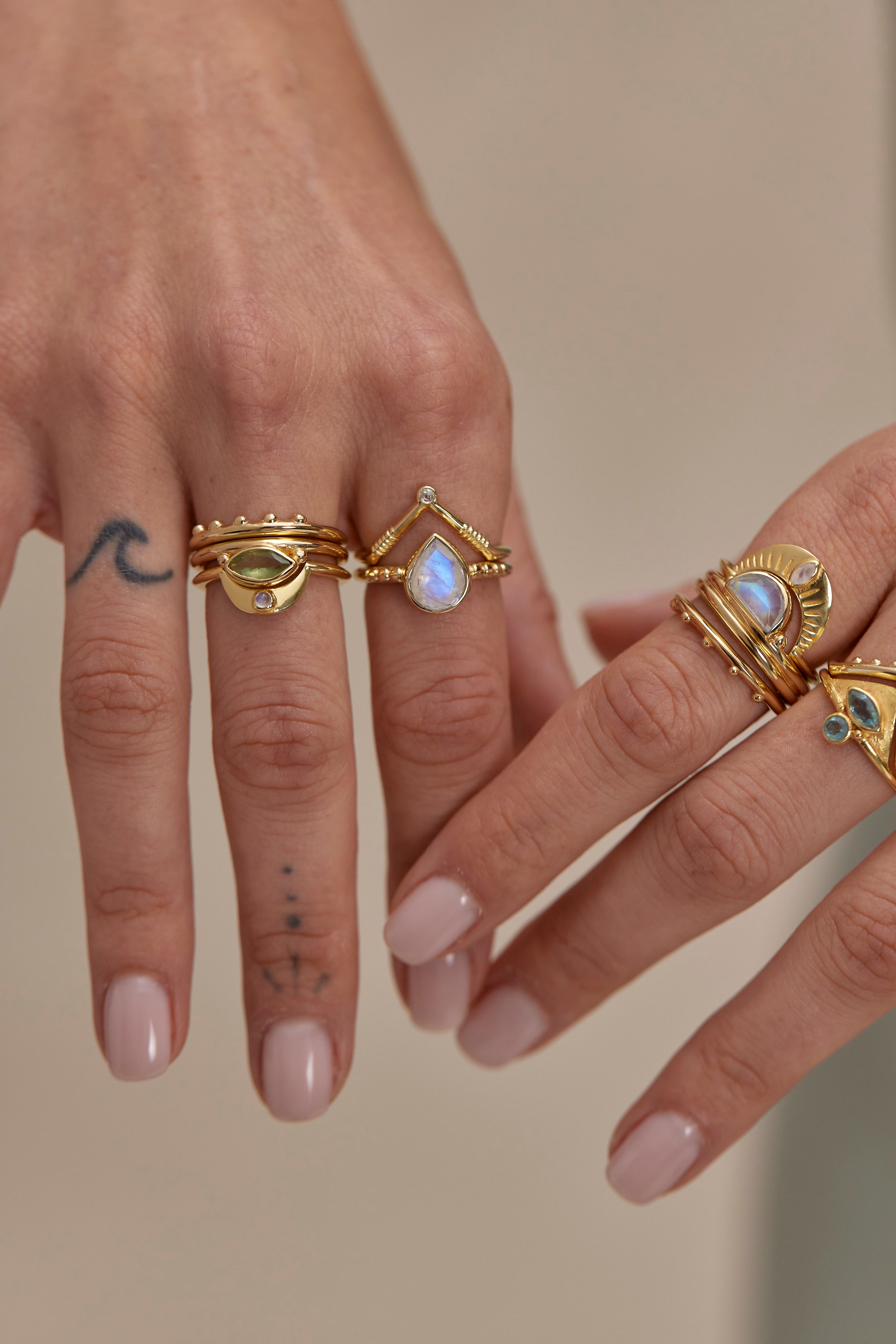 Nyra Marquise Apatite Gold Stacker