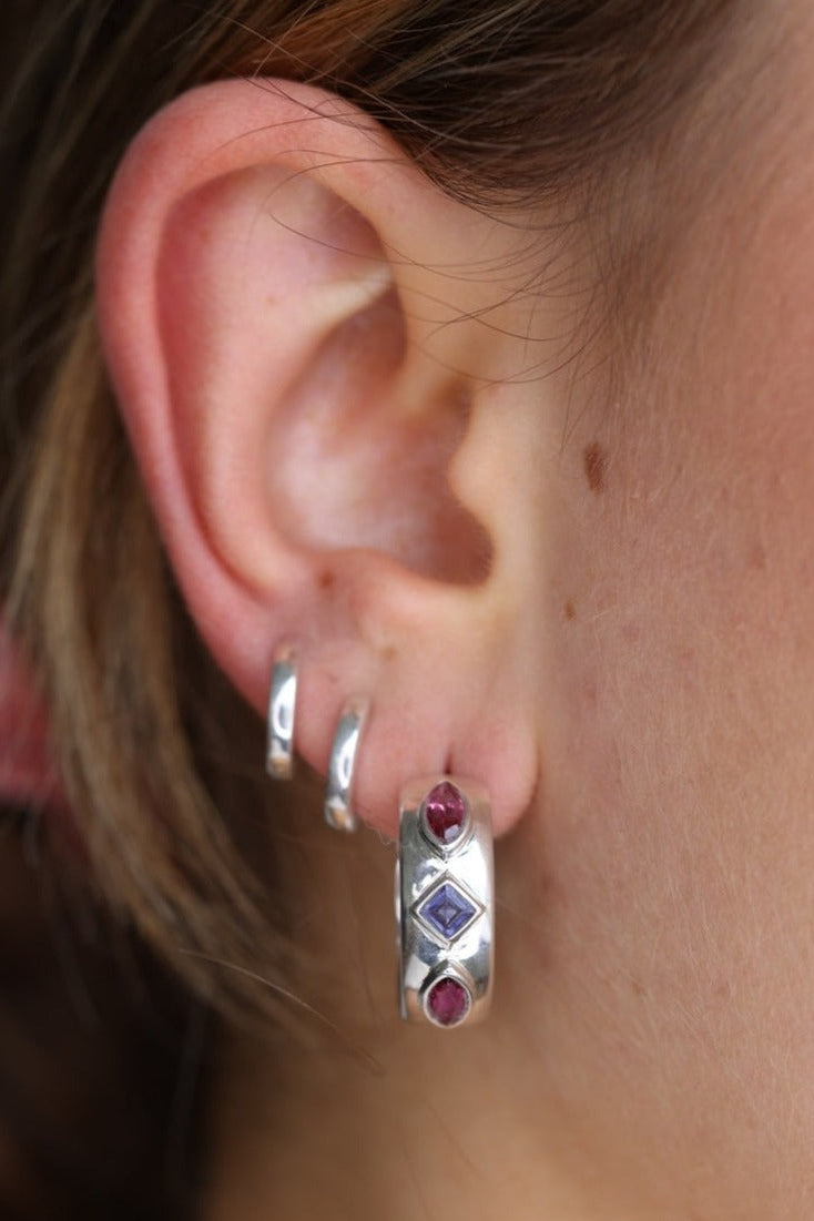 Coronet Iolite & Rhodolite Silver Hoops