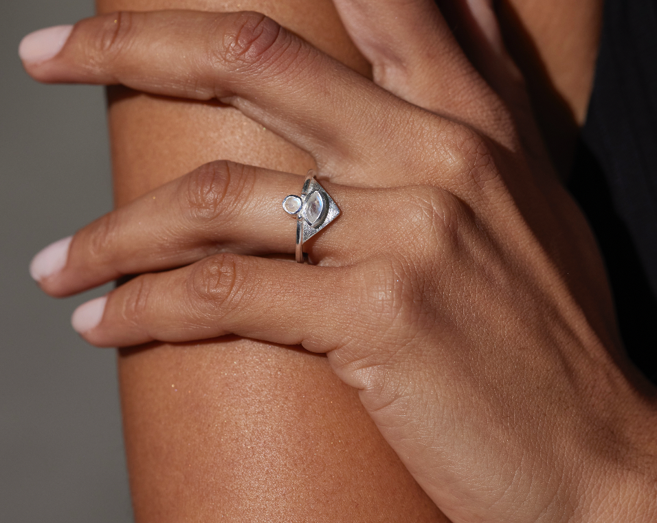 The Nile Moonstone Silver Ring