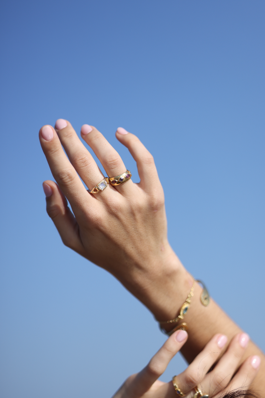 Coronet Iolite & Rhodolite Gold Ring