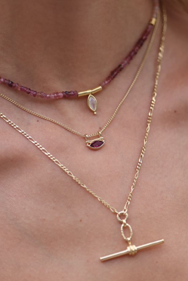 Nyra Iolite Gold Necklace