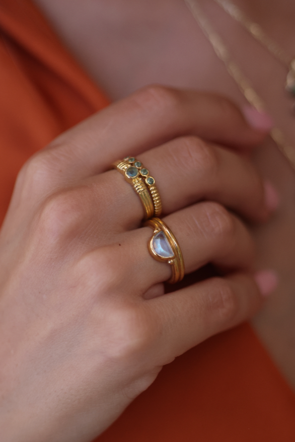 Rana Moonstone Gold Ring