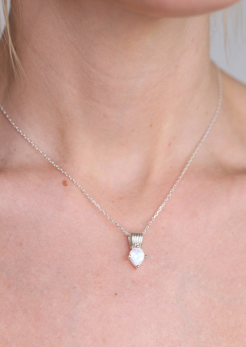 Amie Moonstone Silver Necklace