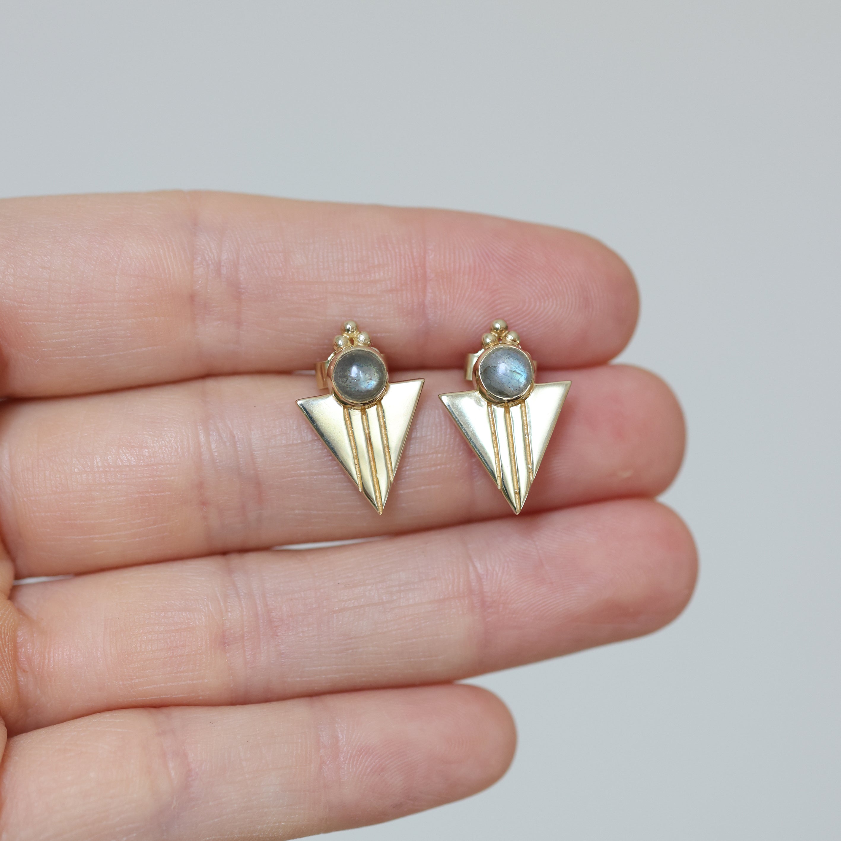 Aquila Gold Labradorite Studs