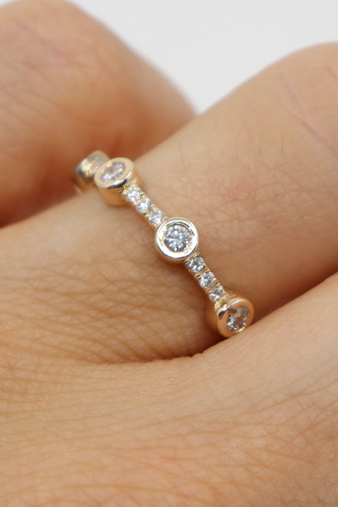 9K Yellow Gold Asymmetrical Diamond Wedder