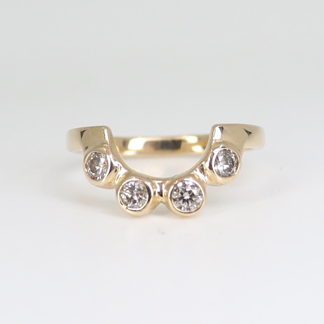 Regal Crown Ring White Diamond Wedder
