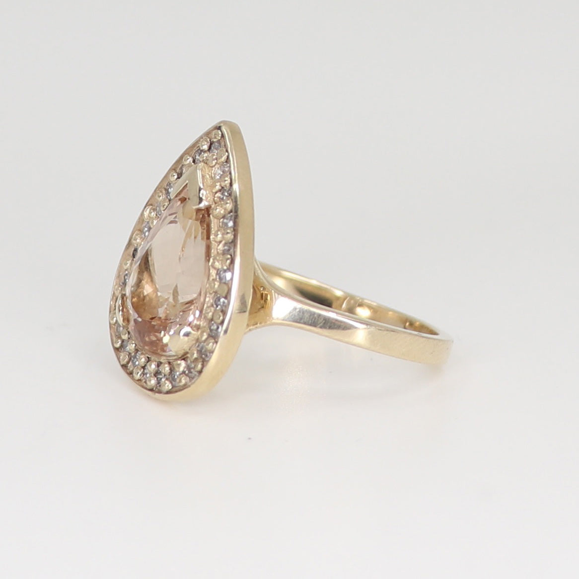 One of a kind Morganite and White Diamond Ring Yellow Gold